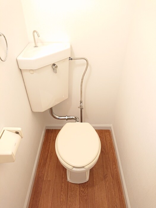 物件内観写真16　(トイレ)