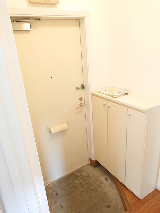 物件内観写真19　(玄関)