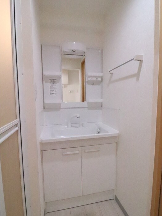 物件内観写真13　(洗面)