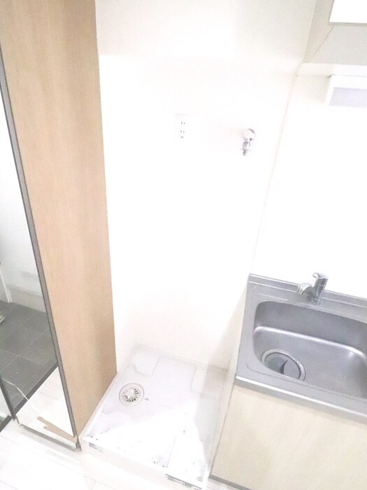 物件内観写真21　(洗濯機置場)