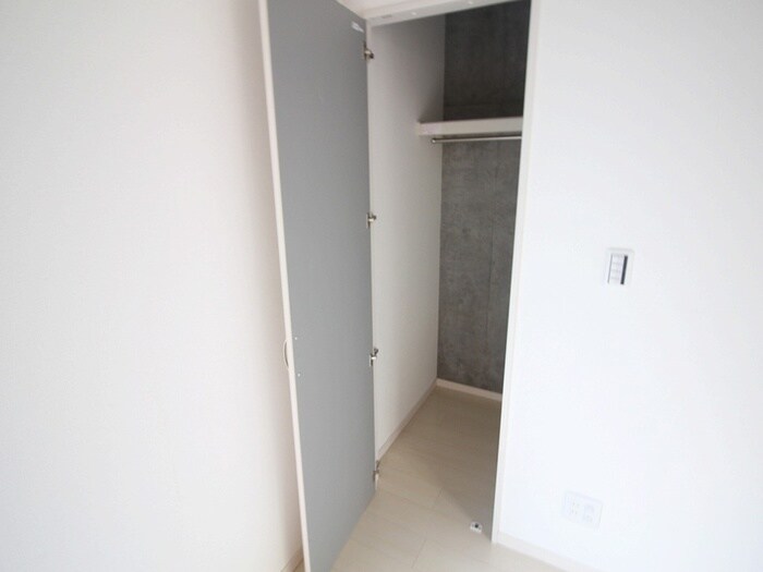 物件内観写真9　(収納)