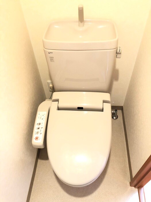 物件内観写真12　(トイレ)