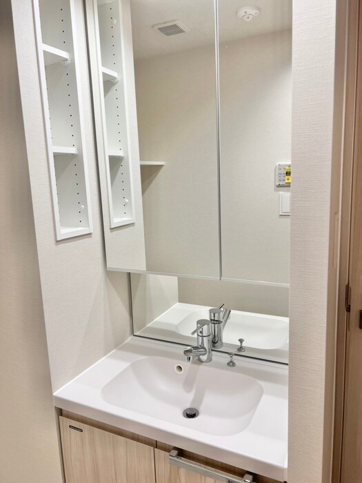 物件内観写真14　(洗面)