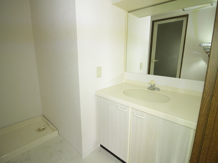 物件内観写真10　(洗面)