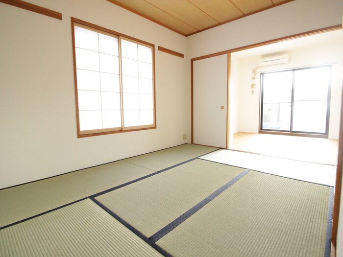 物件内観写真18　(居室)