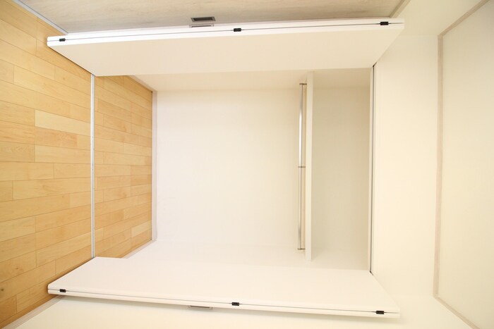 物件内観写真11　(収納)