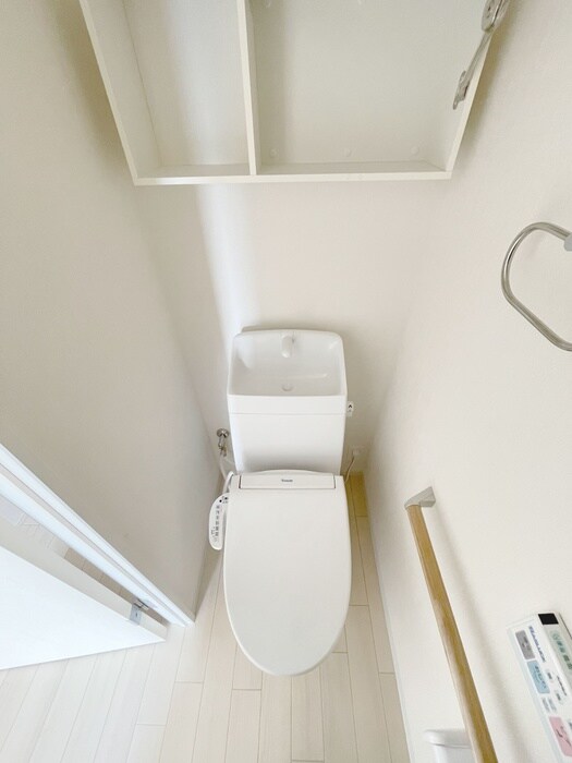 物件内観写真13　(トイレ)