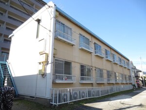 コ－ポ相模原外観写真