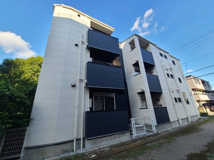 物件外観写真1　(外観写真)