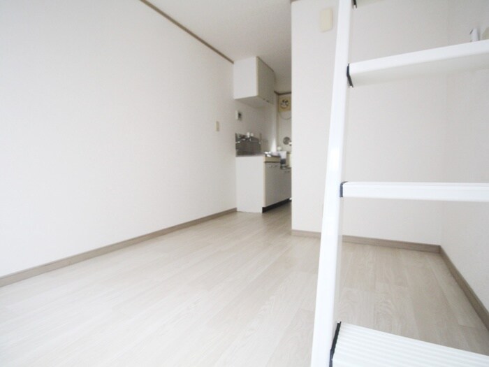 物件内観写真18　(居室)