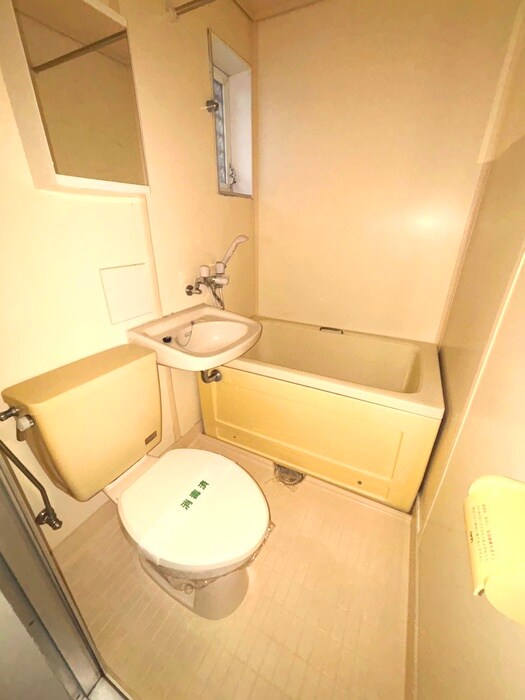 物件内観写真10　(トイレ)