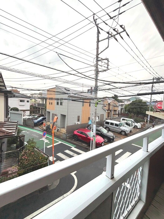 物件内観写真12　(室内からの展望)