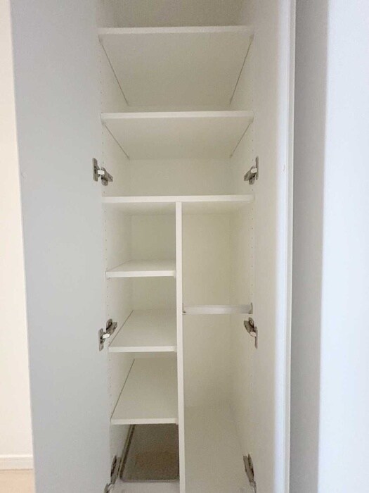 物件内観写真18　(靴箱)