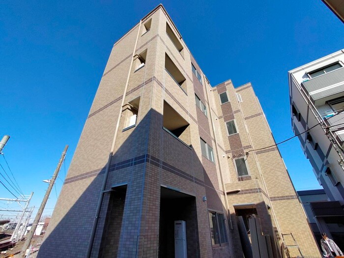 物件外観写真2　(建築中)