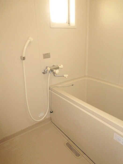 物件内観写真12　(バス／シャワールーム等)