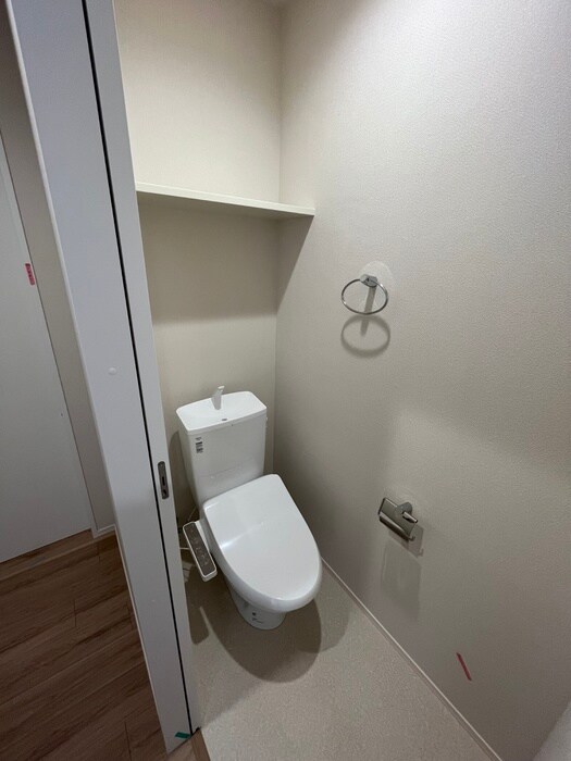 物件内観写真16　(トイレ)