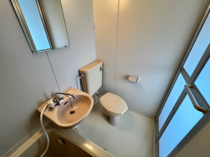 物件内観写真21　(トイレ)