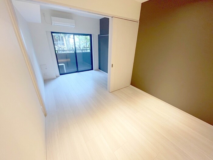 物件内観写真9　(居室)