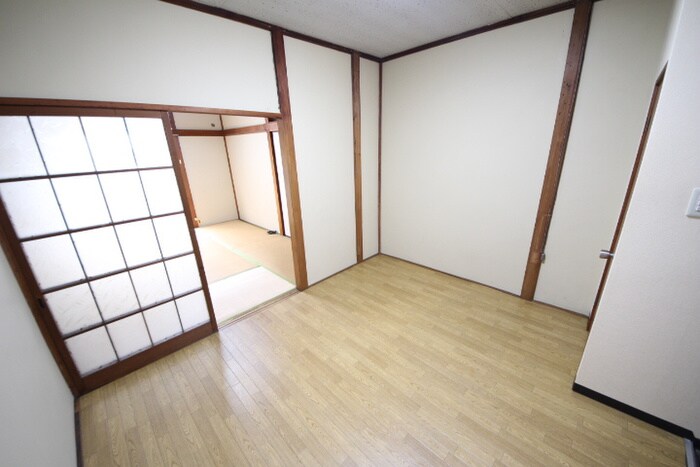 物件内観写真7　(居室)