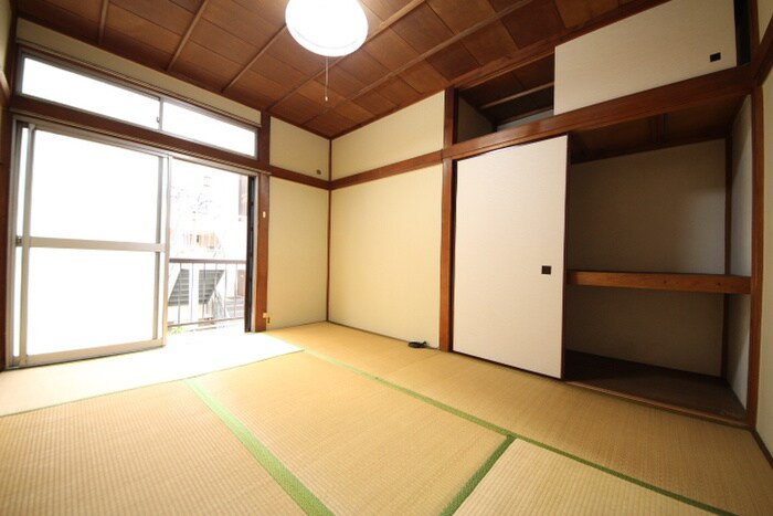 物件内観写真10　(居室)