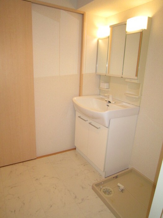 物件内観写真14　(洗面)