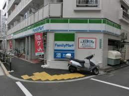 ファミリーマート