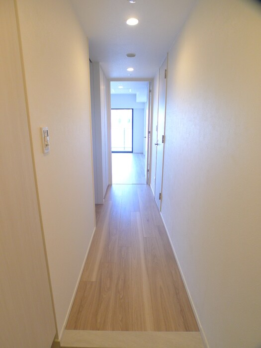 物件内観写真16　(廊下)