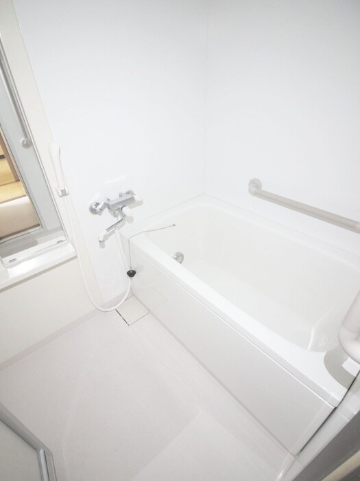 物件内観写真10　(バス／シャワールーム等)
