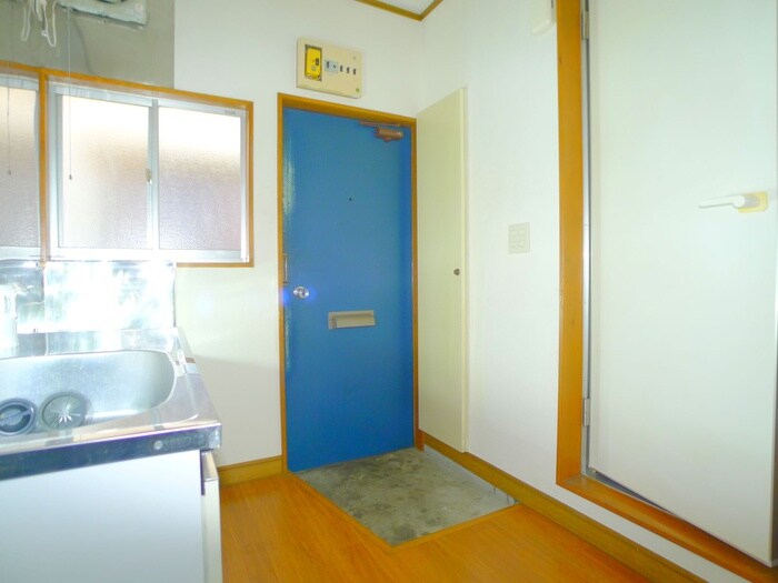 物件内観写真8　(居室)