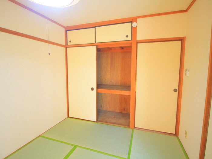 物件内観写真14　(居室)