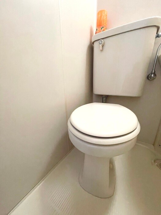 物件内観写真15　(トイレ)