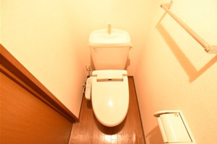 物件内観写真13　(トイレ)