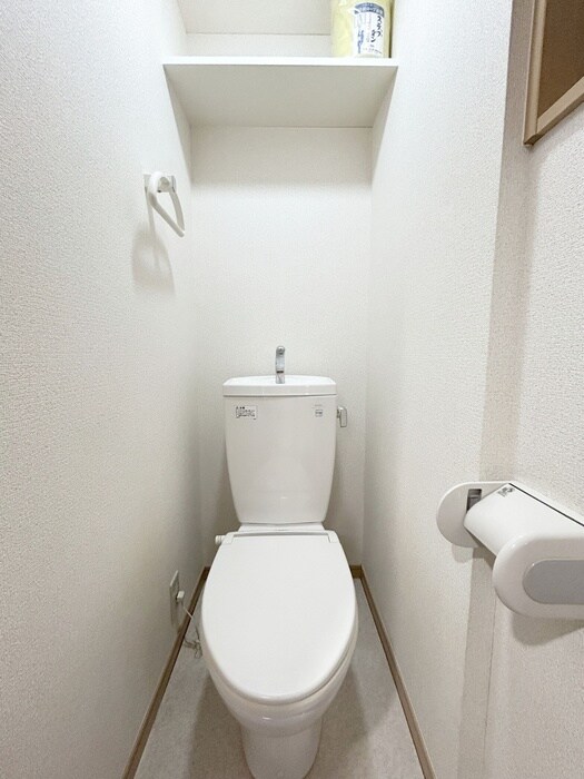 物件内観写真16　(トイレ)