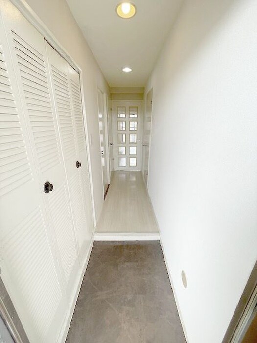 物件内観写真7　(廊下)