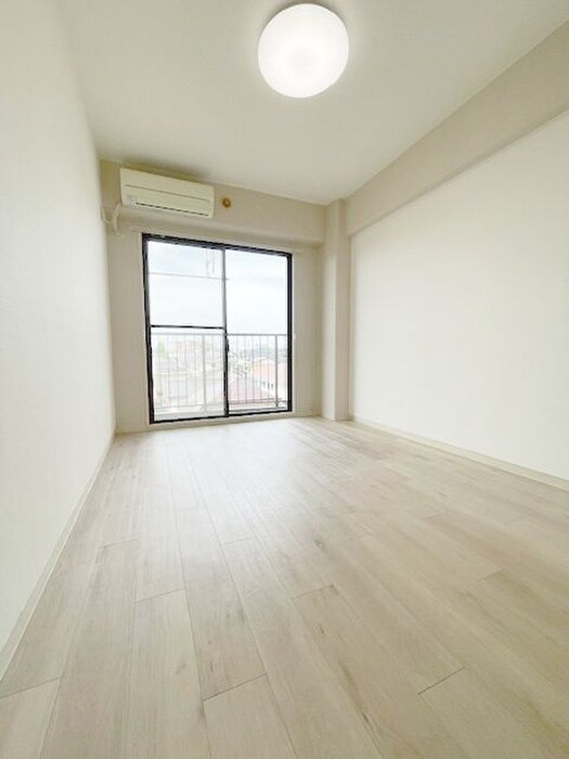 物件内観写真10　(居室)