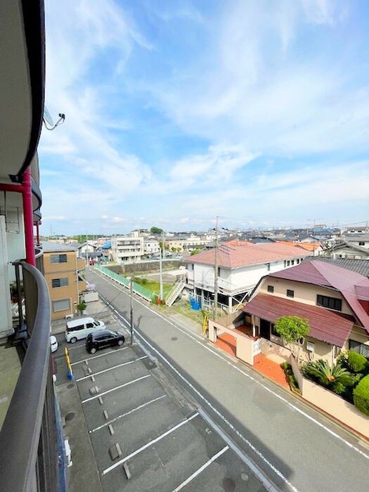 物件内観写真19　(室内からの展望)