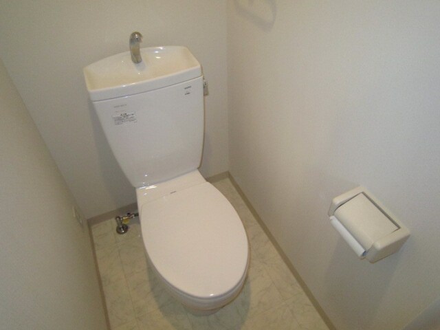 物件内観写真10　(トイレ)