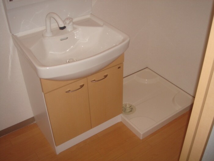 物件内観写真12　(洗面)