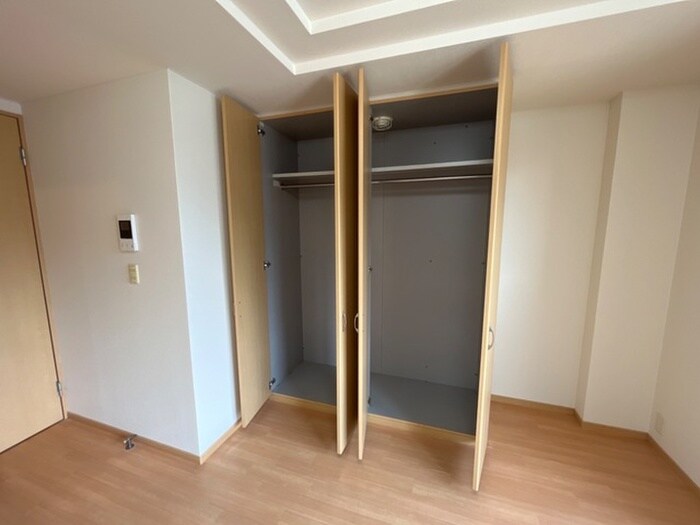 物件内観写真14　(収納)