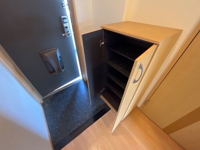 物件内観写真19　(靴箱)