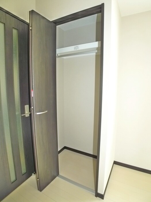 物件内観写真9　(収納)