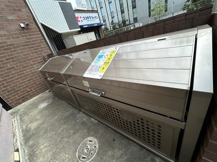 物件外観写真6　(駐輪場)