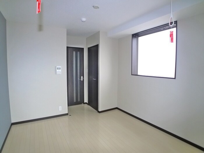 物件内観写真11　(居室)