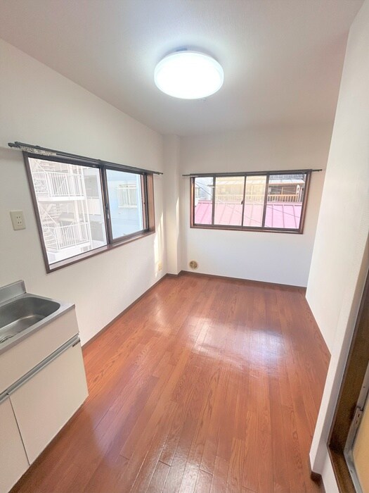 物件内観写真6　(居室)