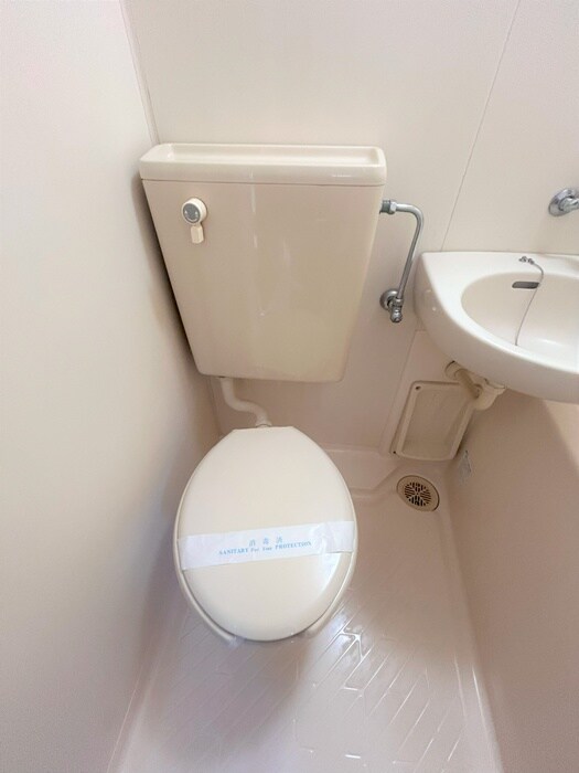 物件内観写真10　(トイレ)