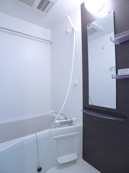 物件内観写真11　(バス／シャワールーム等)