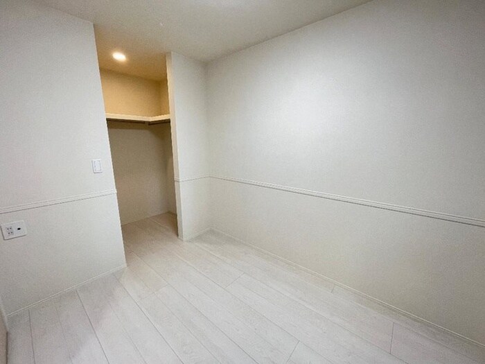 物件内観写真6　(居室)