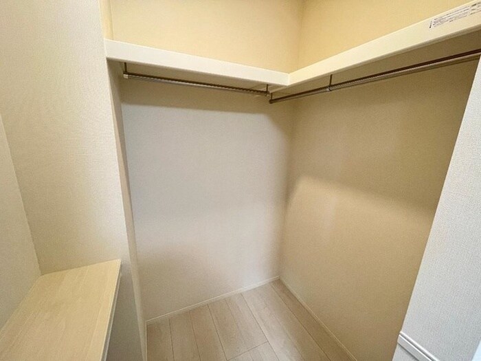 物件内観写真9　(収納)