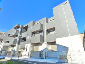 グラナーデ西亀有外観写真