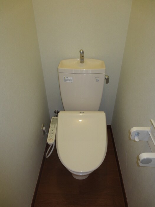 物件内観写真14　(トイレ)